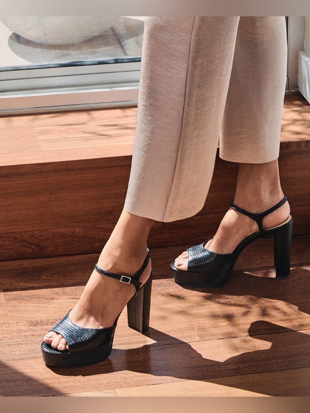 Inez Camilla Heels in Black Lizard size 8 M